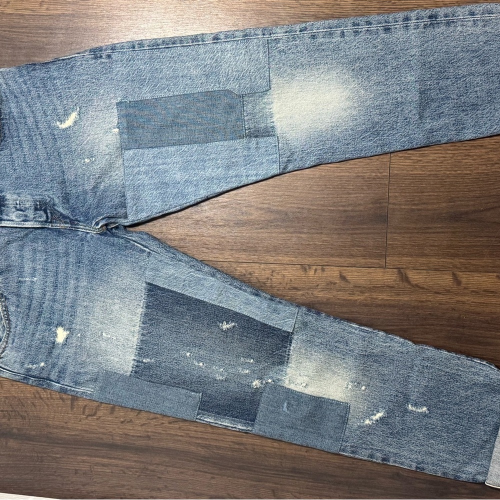 Live Women’s 's Blue Distressed Jeans